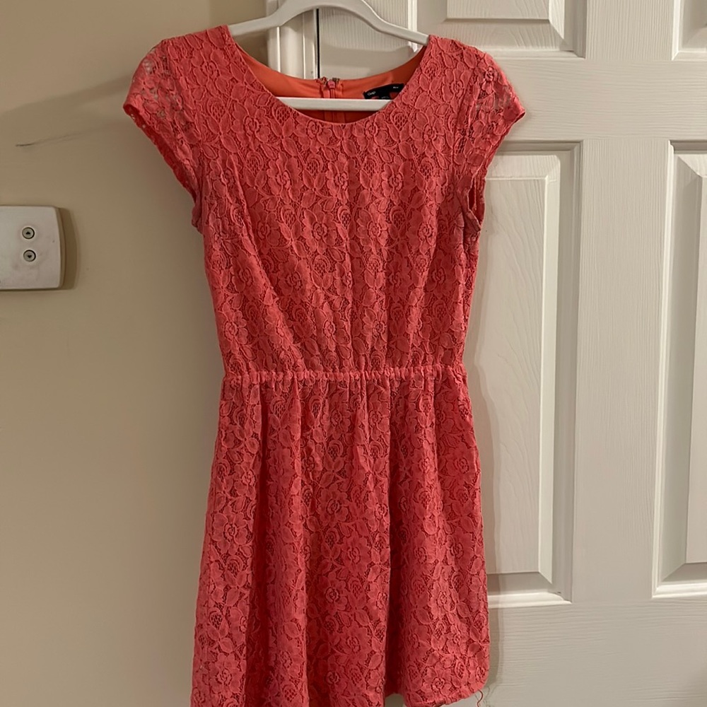 Beautiful Gap lace dress! 🩷